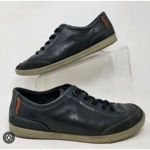 Ecco shoes